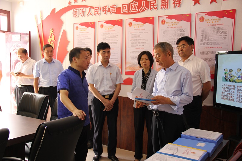 许昌市人大常委会党组副书记,副主任韩国全带队观摩坡