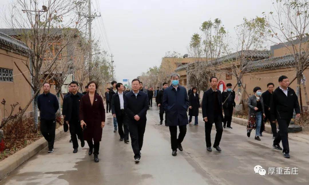 镇长宋云天陪同新乡市委副书记王新军调研孟庄镇绿化工作-辉县市孟庄