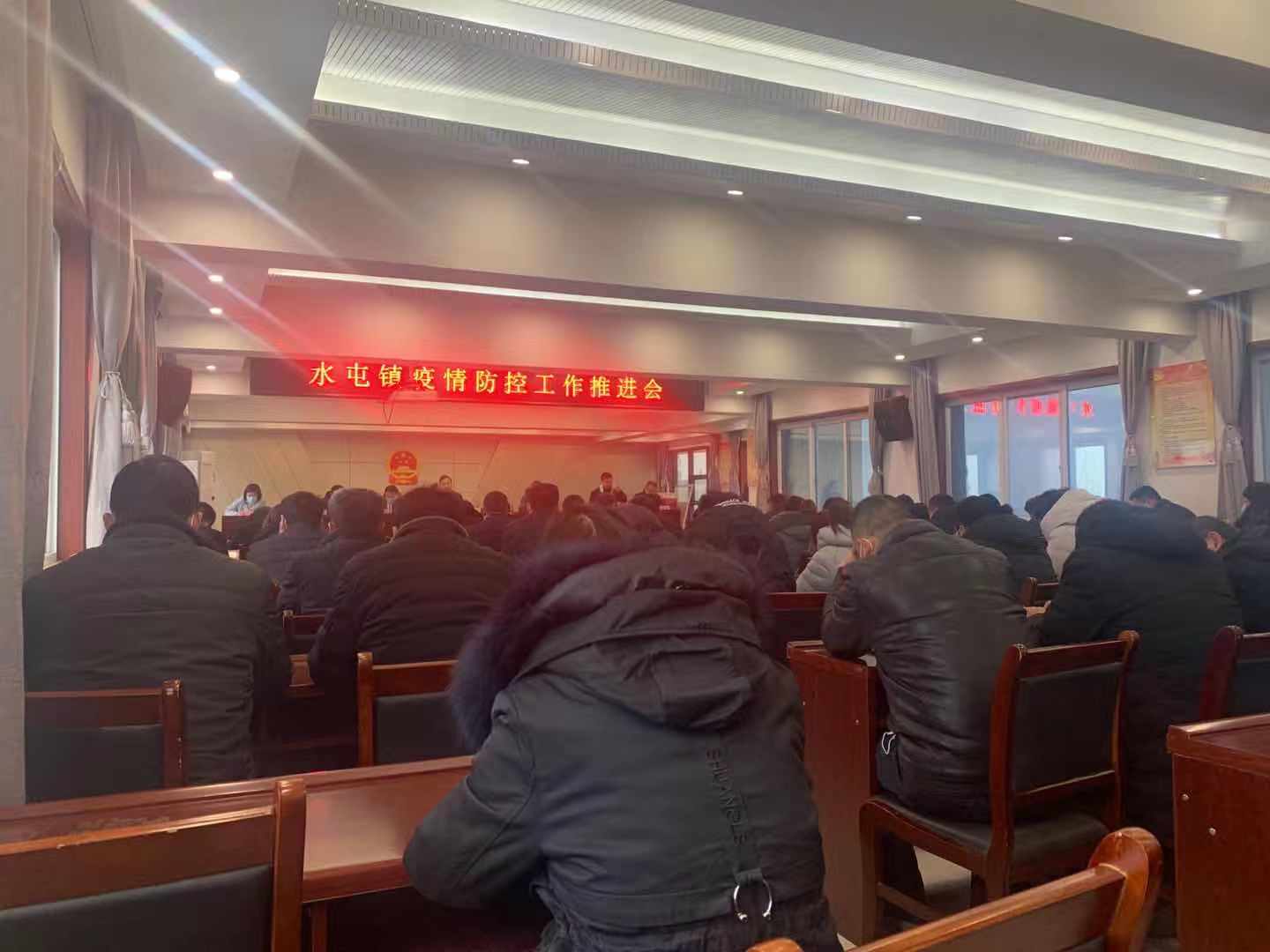 0ad9c9e8eccc7c8b1fc43f7efb9681e.jpg