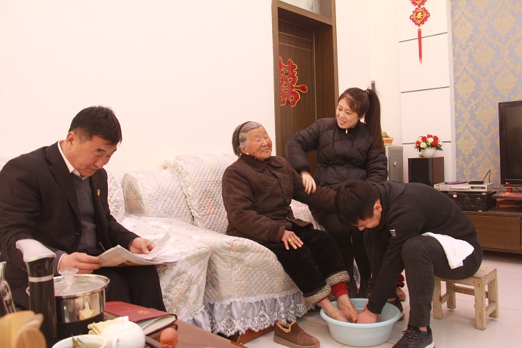 d5d197c363df44acca402638d682a1e1.jpg