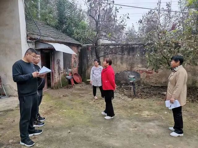 92838282860bf73370e9af288c63f13e.jpg